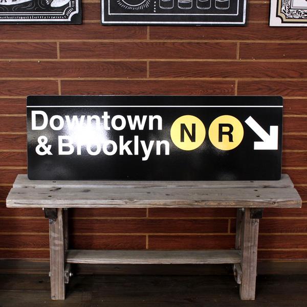 ニューヨーク地下鉄の案内標識 Lサイズ 「Downtown &amp; Brooklyn -NR」縦30.5...