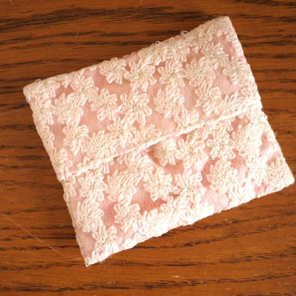 フラワー刺しゅう　フェアリーベール　ミニティッシュケース　ピンク　小花柄刺しゅう　ポケットティッシュ...