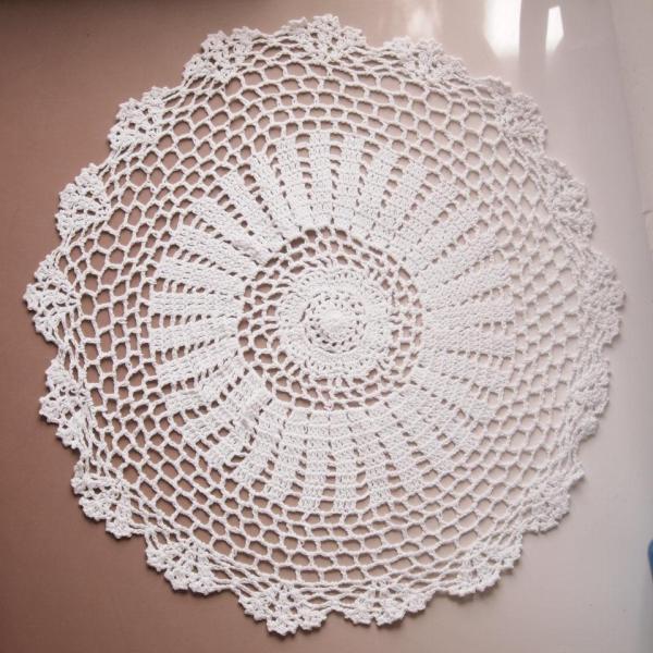 花瓶敷 約45cm ハンドメイド レース ドイリー 手編み コットン  アイリス 45 ホワイト ア...