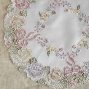 セール 60%OFF インテリア雑貨 刺繍入り テーブルクロス マルチカバー