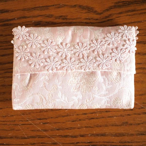 おしゃれな花柄 ポケットティッシュカバー フラワーレース　ピンク