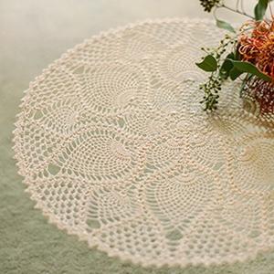 アンティークレース風 細糸　手編みレース　ドイリー　ブーゲンビリア　ベージュ