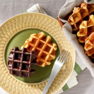 ワッフルセット冬（M）【期間限定】(チョコレートワッフル　セット　バレンタインデー）