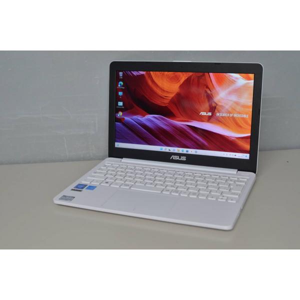 中古美品 軽量ノートパソコン 11.6型 ASUS E203M 最新Windows11 Celero...