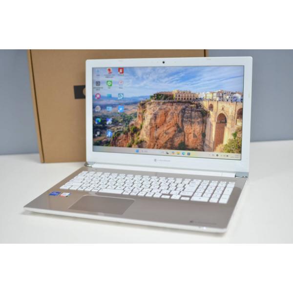 中古良品ノートパソコン 東芝 P1-X6RD-BG Windows11 高性能core i5-113...