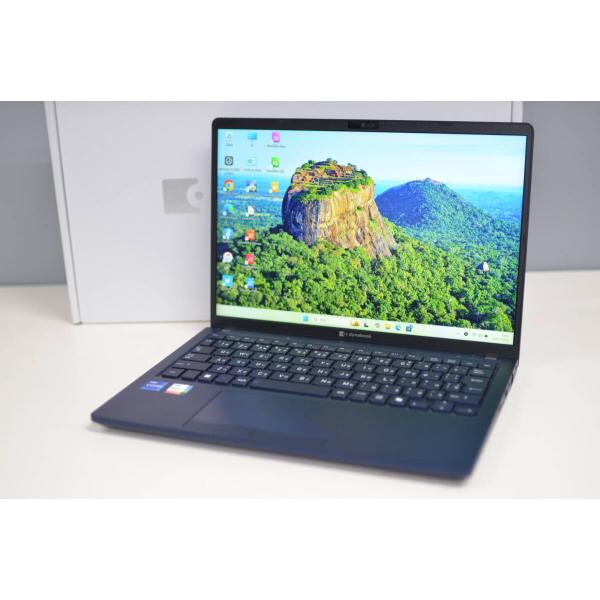 中古軽量ノートパソコン 東芝 P2-X8YB-BL Windows11+office 爆速SSD51...