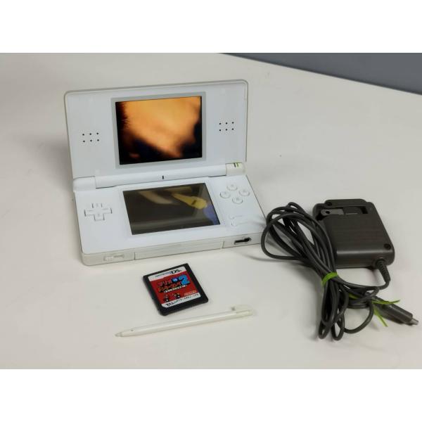 ニンテンドーDS Lite USG-001〈おまけソフト付き！〉