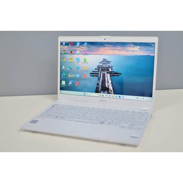 中古軽量ノートパソコン 富士通 UH90/B3 Windows11+office core i7-8...