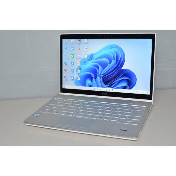 中古良品ノートパソコン Windows11 爆速SSD256GB 富士通 WS1/W core i7...