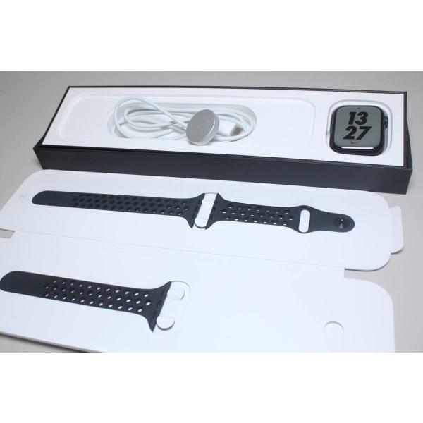 Apple Watch Nike Series 7/GPS+セルラー/45mm/A2478〈MKL5...