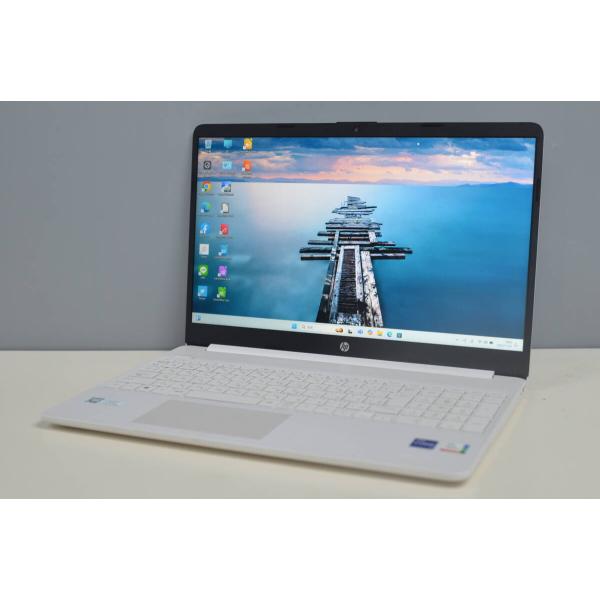 中古良品ノートパソコン HP Laptop 15s-fq5130TU Windows11 core ...