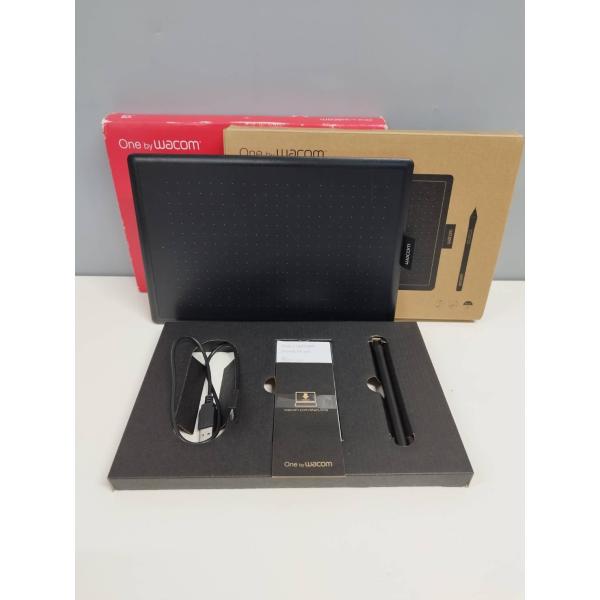 One by WACOM/CTL-672/ペンタブレット
