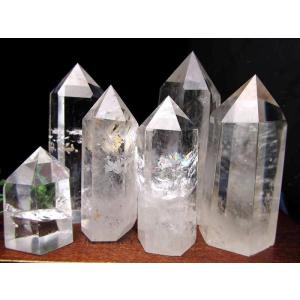 スーパーセブン さざれ クリスタル 200グラム 多鉱物を閉じ込めた水晶