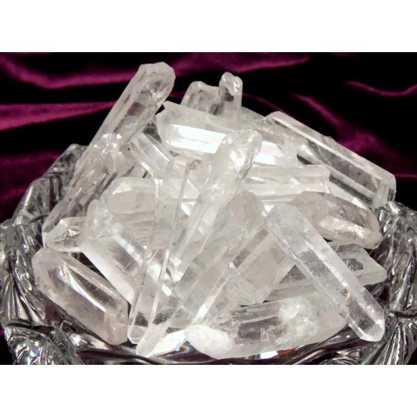 天然クリスタルポイント 詰め合わせ 200グラム入り 透明 激安 水晶結晶ポイント詰め合わせ クラフ...