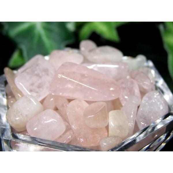 在庫あるだけ少量入荷 ピンク モルガナイト ピンクアクアマリン さざれ 100グラム 浄化用 インテ...