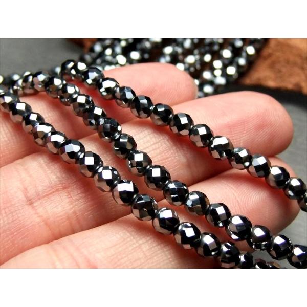 テラヘルツ鉱石 64面カットビーズ 約4mm-4.5mm珠 一連 約38-40cm カットタイプ 高...