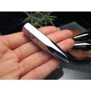 テラヘルツ鉱石 ミニ マッサージ棒 携帯用ポー...の詳細画像4