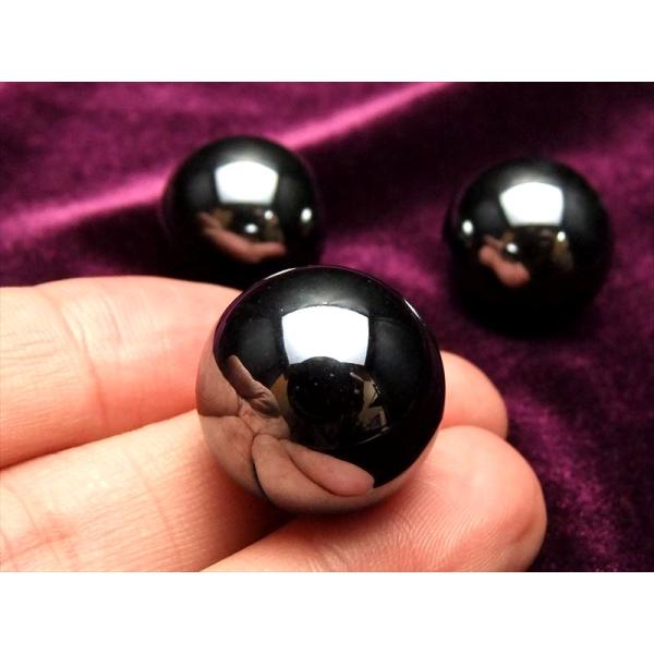 テラヘルツ鉱石 丸玉 直径約20mm 10g チビ丸玉 つやつや光沢で鏡のような表面 話題の 高純度...