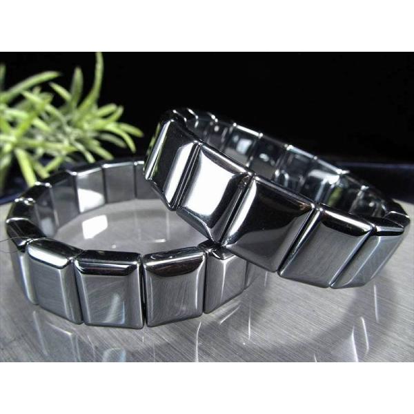 テラヘルツ鉱石 バングルブレスレット Sサイズ W=16mm×17珠 プレートカット シンプルデザイ...