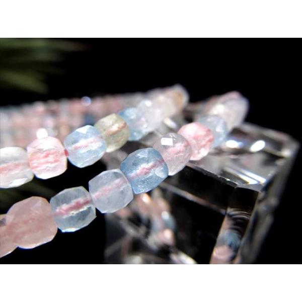 MIXベリル 緑柱石 キューブカット ブレスレット 石サイズ3.5mm-4mm クリアパステルカラー...