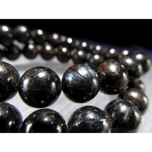 希少石を大特価でご提供 ガーネット イン ヌーマイト ブレスレット 約10mm-10.5mm×19珠...