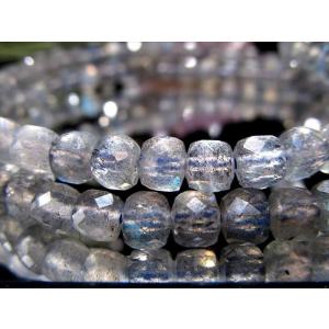 純真ホワイトカラー 四線虎牙天珠 しせんこがてんじゅ 縦サイズ:約15mm