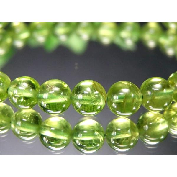店頭展示中 S級 ペリドット かんらん石 ブレスレット 7mm×26珠 澄み切ったオリーブグリーン ...