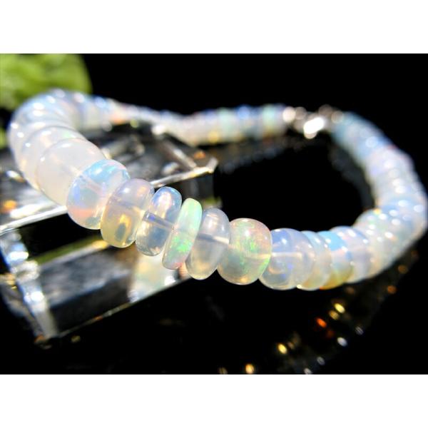 ハイクオリティ プレシャスオパール 蛋白石 ボタン型ブレスレット つるんと丸ボタン型 留金具 Sil...