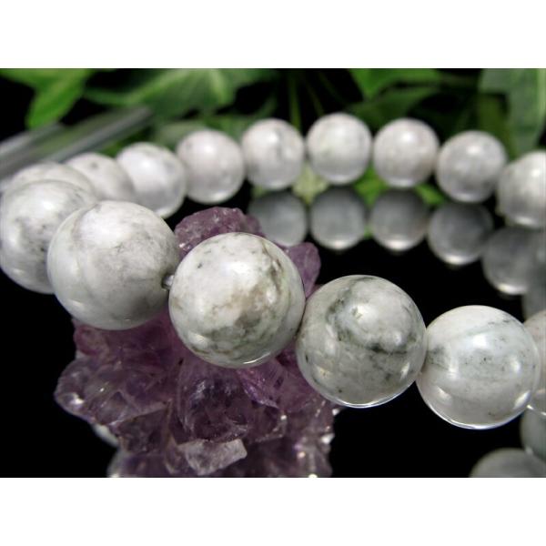 世界最古の翡翠 糸魚川翡翠 糸魚川翡翠 ブレスレット 桐箱付 11.5mm-12mm×18珠 日本の...