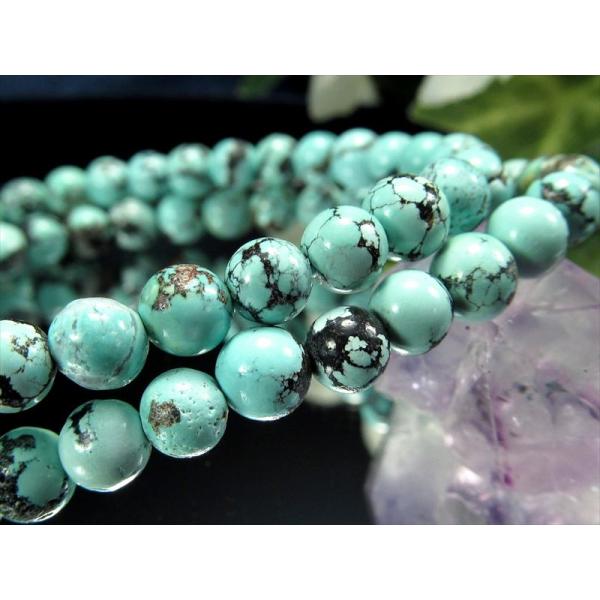 ミントグリーンカラー フーベイターコイズ ブレスレット 5mm-5.5mm×35珠前後 自然な色合い...