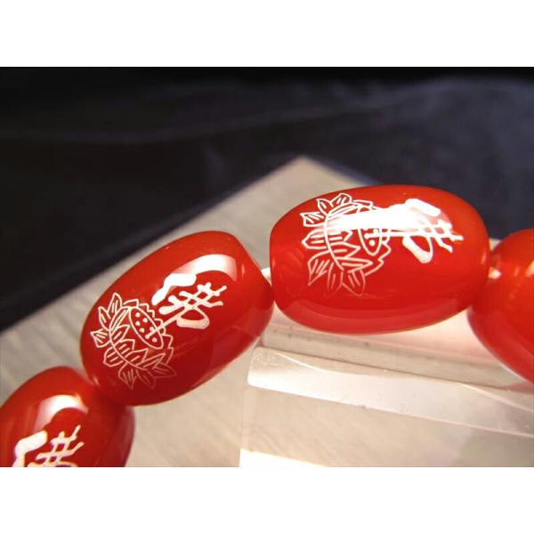 カーネリアン蓮画・佛字彫り俵型ブレスレット 幅約13mm 長さ約18mm×11珠前後 仏の智慧・慈悲...