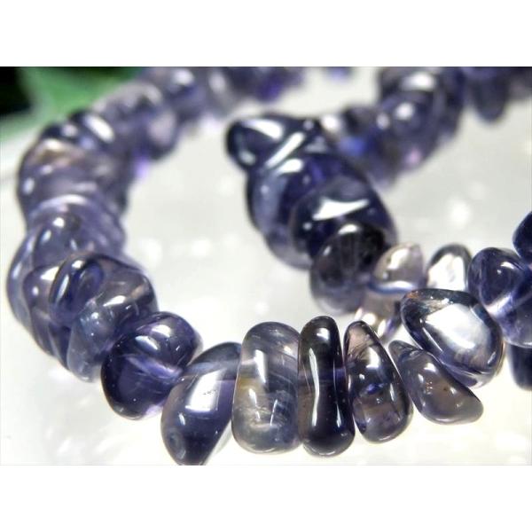 神秘的なバイカラー アイオライト さざれ ブレスレット 粒サイズ約7mm-12mm 3月誕生石 天然...