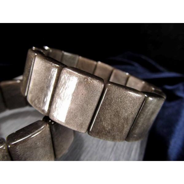 シルバーオブシディアン バングルブレスレット 幅約20mm前後 神秘的で気品ある白銀シラー 希少なバ...