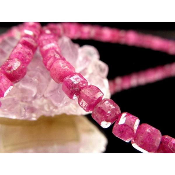 ルビー キューブカット ワイヤーブレスレット 幅約3mm-3.5mm デザインワイヤーブレスレット ...