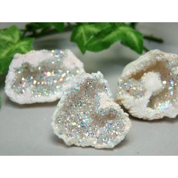 ハーフカット セット売り キラキラ オーラ加工 ちびジオード 昌洞 約100gセット 美結晶 天然石...