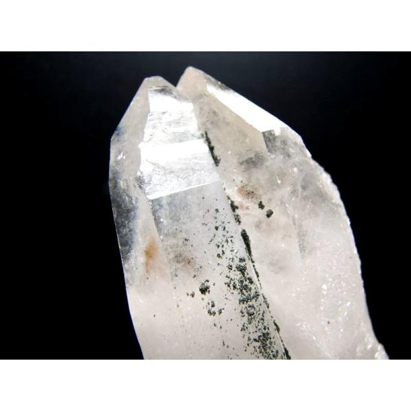 激レア ゴールデンファントム入り ヒマラヤ産 水晶 結晶原石 専用木製台座付 重さ 853g ヒマラ...