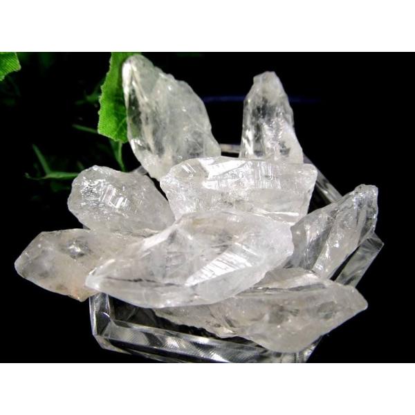 激レア 産出量ごく僅かの希少石 サチャロカクォーツ原石 Mサイズ 詰合せ 約50gセット サイズ平均...