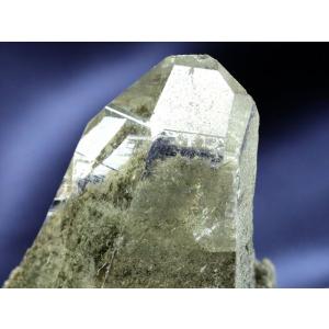 ガネーシュヒマール産水晶 クローライト共生 単結晶 最大長さ約42mm 重さ18.7g 激レア産地 超透明 潜在能力を目覚めさせる石 一点物 ギャランティカード付き
