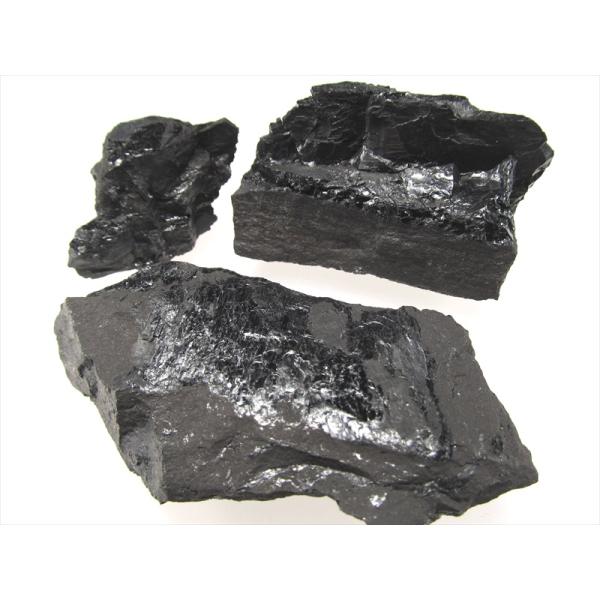 レア！ 国産石炭 原石 重さ70g-80g 稀少な国産原石 北海道産 パワーストーン