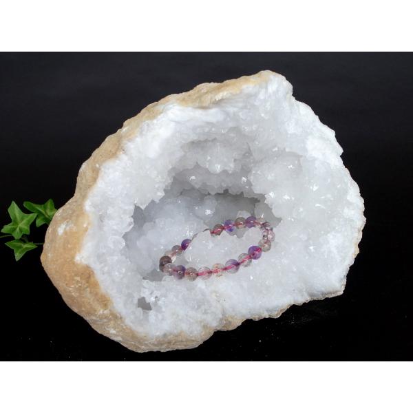 空間たっぷり 特大サイズ 自然の神秘 モロッコ産ジオード 晶洞 水晶原石 ハーフ 約4652g 完全...