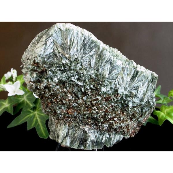 超レア 流通量極少結晶 天使の羽根のような美しさ セラフィナイト クリノクロア・天使の羽 原石 台座...