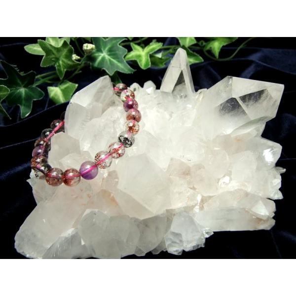 『地球最後の秘境』ヒマラヤより直送 マニカラン産水晶 原石 最大幅約167mm 約759g キングオ...