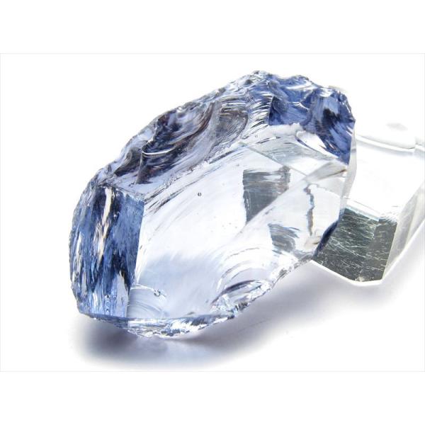 気泡入り アンダラクリスタル バイオレットソヴェレインアメジスト ラフ原石 ピラミッドケース付き 最...