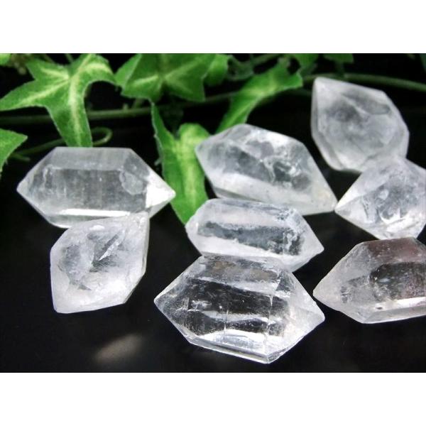 天然の両剣水晶 ジンバブエ産 ダブルポイントクォーツ 両剣水晶 50gセット 一袋7-8個入り ダブ...