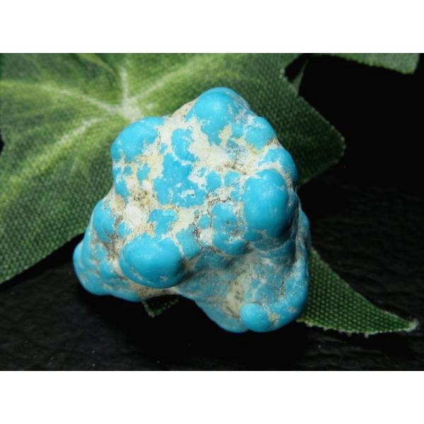 超希少 ナチュラルなラフ原石 ブルーリッジターコイズ ラフ原石 最大幅約19mm 約5.1g 鮮やか...