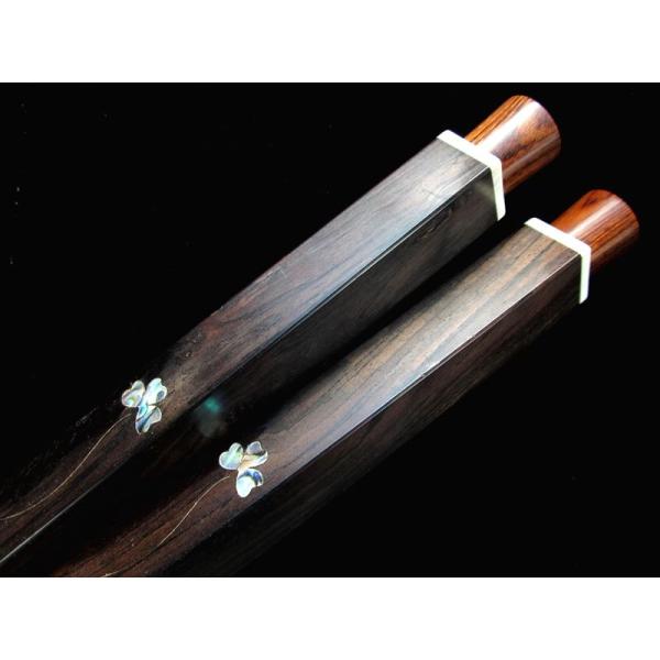 紫檀木のお香立て お香ボックス クローバーAタイプ 神固 質感がサイの角に非常に似ている色味のお香入...