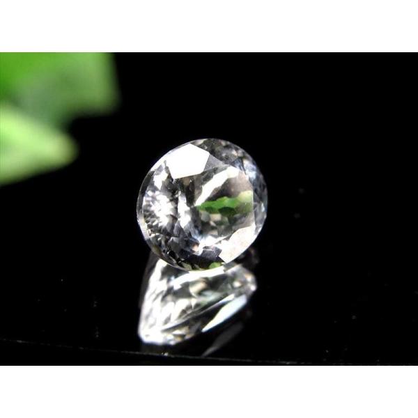 超透明 宝石質ホワイト・フェナカイト ルース オーバルカット ルースケース付属 最大幅約6.19mm...