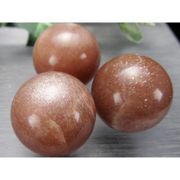 美麗シラー&amp;キラキラのアベンチュレッセンス オレンジ サンムーンストーン 丸玉 直径約23mm-25...