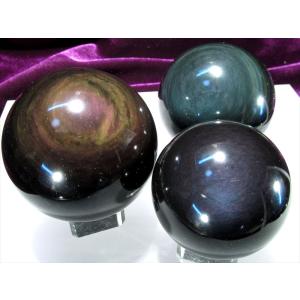 全てを超える特大レインボー 巨大水晶丸玉 天然虹入り水晶