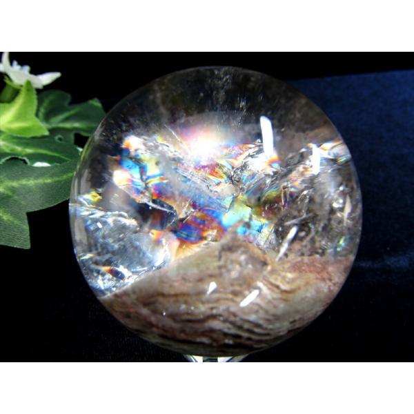 鏡花水月ガーデン 虹入り ガーデンクォーツ 丸玉 台座付き 直径約48mm 重さ155g ガーデン水...